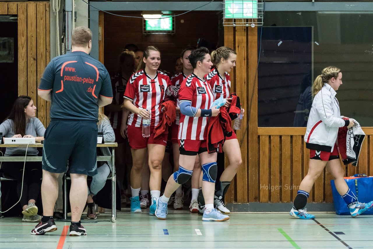 Bild 134 - Frauen Bramstedter TS - TSV Wattenbek 2 : Ergebnis: 20:24